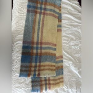 Super soft extra large scarf